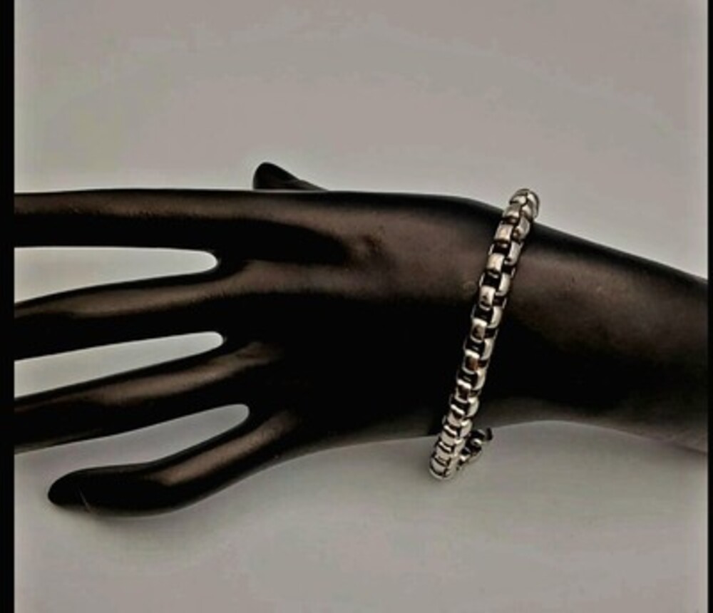 Stainless Steel Box Chain Bracelet {J0325}